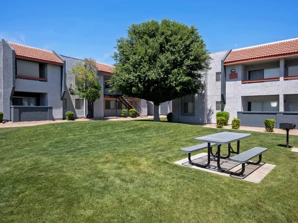 West 35th Apartments