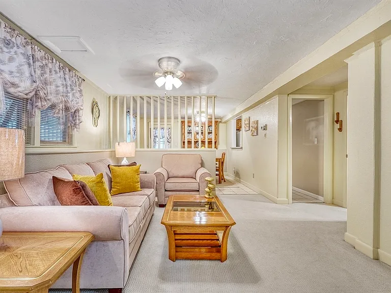 43 Deerfield Ave #43 — Photo 14