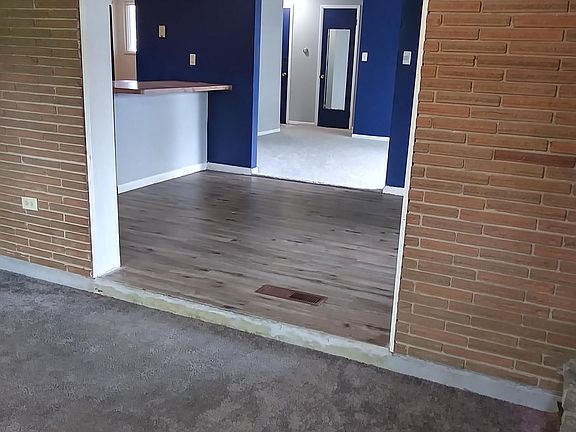 4th image of 252 Fairway Dr
