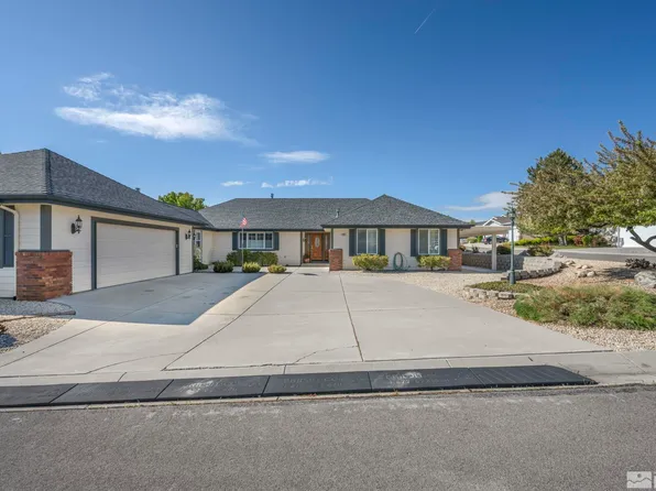 1871 Walnut Ct, Carson City, NV 89703