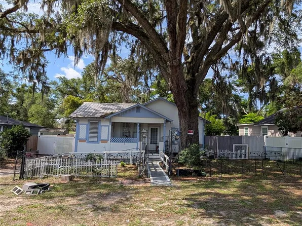 312 E 7th St, Apopka, FL 32703