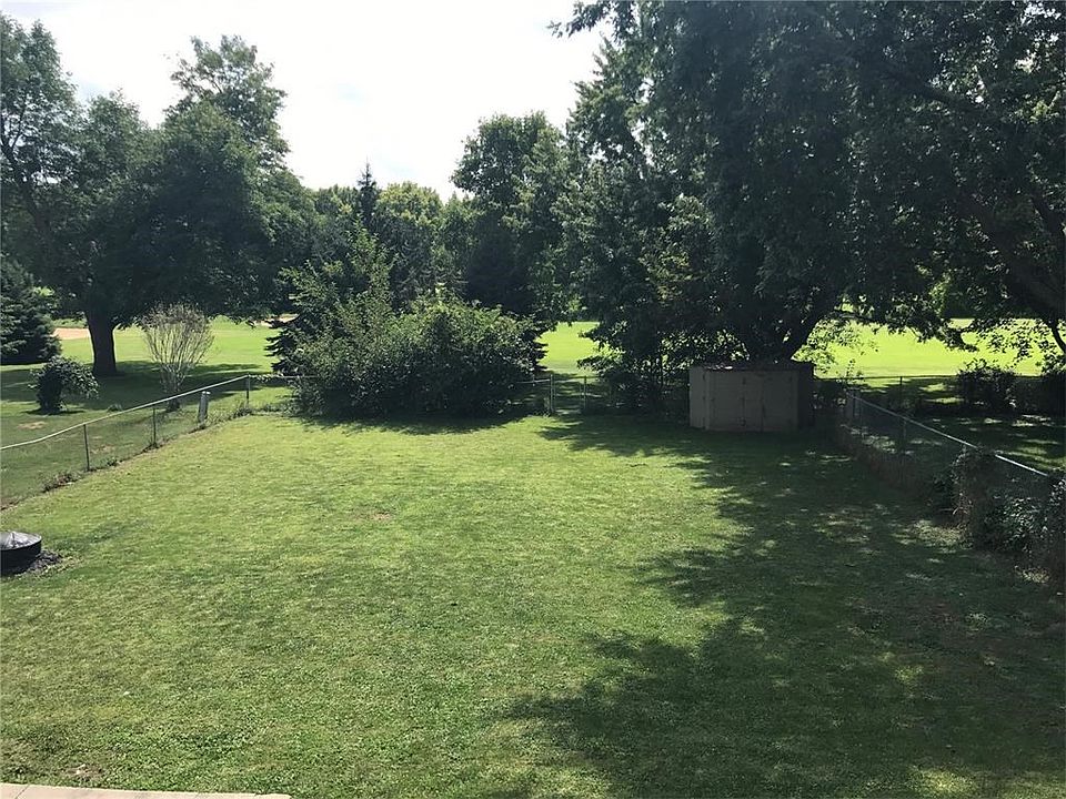 2nd image of 1809 Northbrook Dr NE