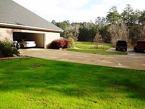 3rd image of 456 Kayla Dr