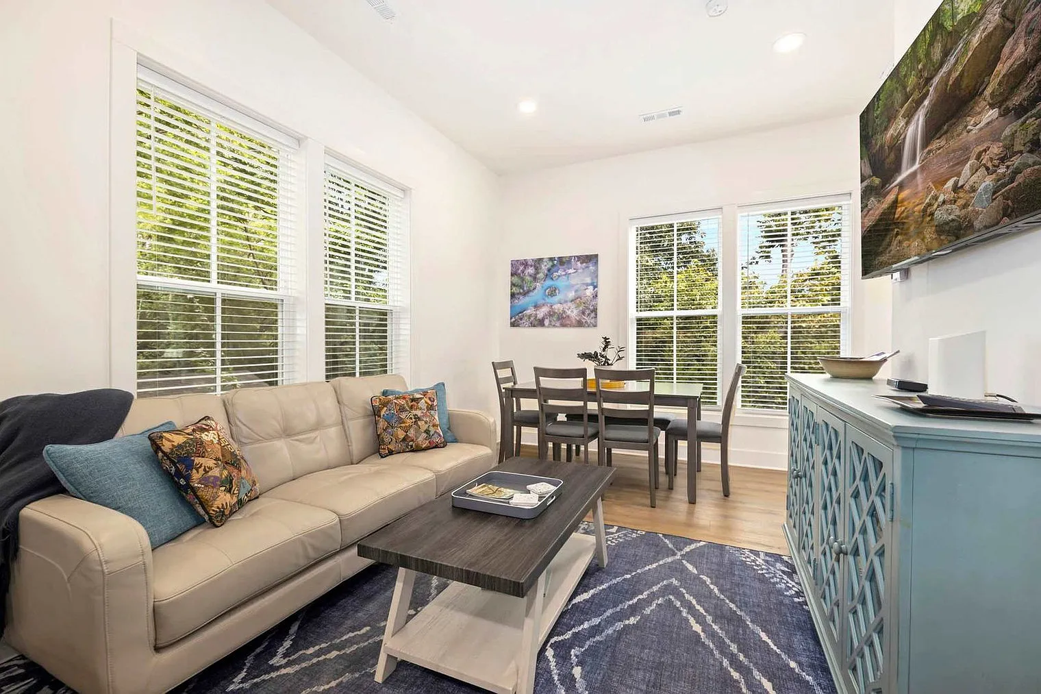 2 bed, 2.0 bath, 1162 sqft, $4,999 — Photo 1