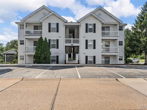 100 Jubilee Hill Dr Unit H, Grover, MO 63040