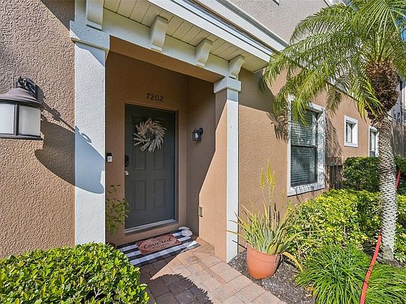 3rd image of 7202 Hamilton Rd #299