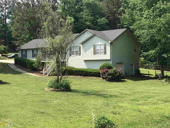 3rd image of 357 Country Lake Dr