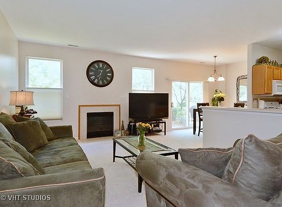 4th image of 684 Meadowridge Dr #684