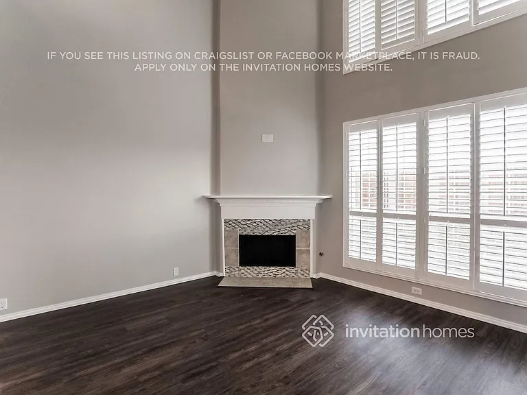 1616 Lansdale Dr — Photo 3