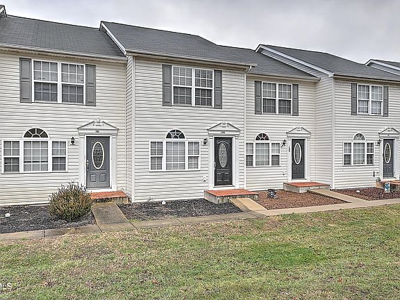 3rd image of 190 Amanda Ln #0