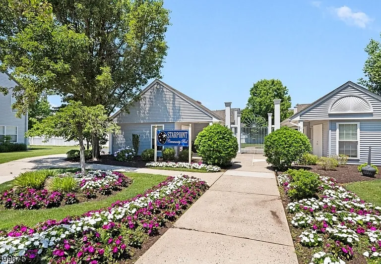 385 Draco Rd — Photo 23