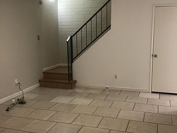 2nd image of 4034 W Mesquite Ln