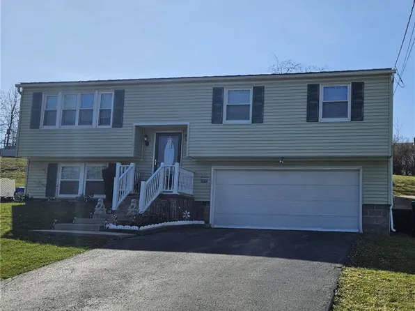 255 Edgett St, Newark, NY 14513