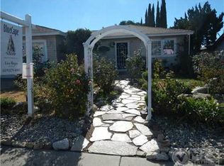 10621 Trigal Way, Santee, CA 92071