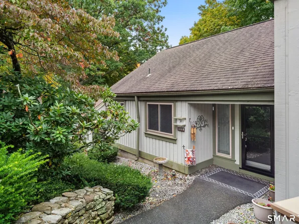 139 Heritage Village #B, Southbury, CT 06488