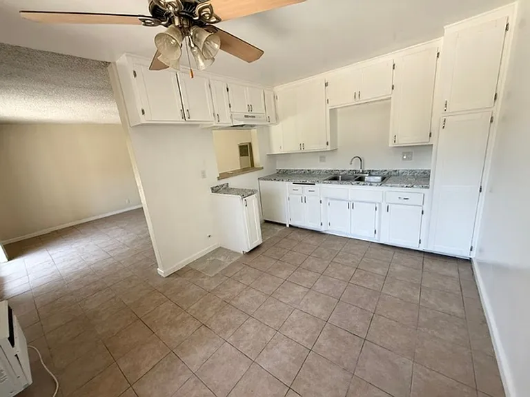 9830 Ramona St — Photo 23