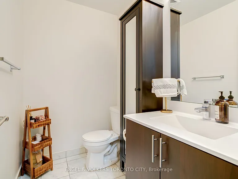520 Steeles Ave W #503 — Photo 16