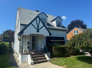 305 Harrington Way #1, Worcester, MA 01604