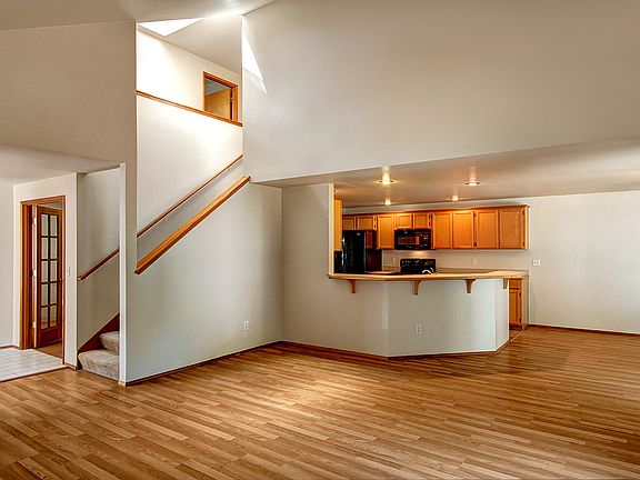 5th image of 21 83rd Ave SE