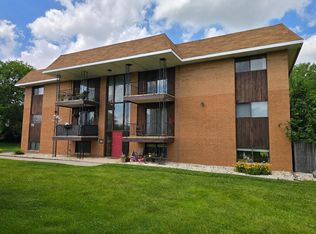 716 Moraine Trce UNIT 10, Schererville, IN 46375
