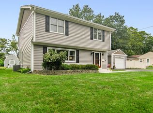 2805 Oriole Ln, Rolling Meadows, IL 60008