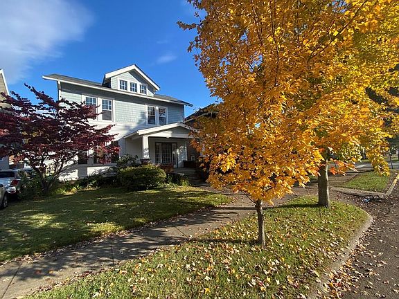 3rd image of 2108 Grandview Ave