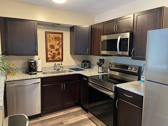 2nd image of 1669 W 3rd Ave #1