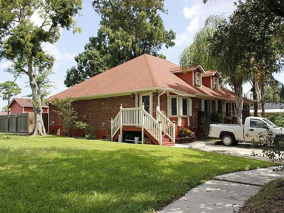 4th image of 5035 Mirabeau Ave