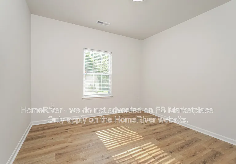 3350 Cardinal St — Photo 12