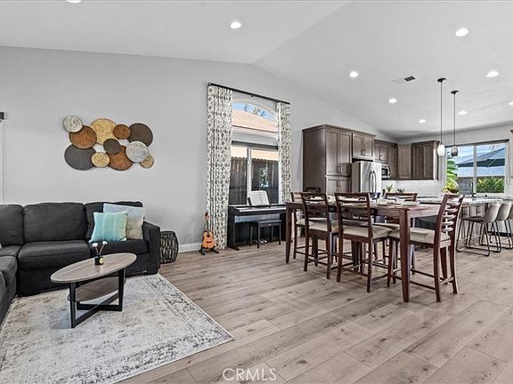 4th image of 2816 W Sunnyview Dr