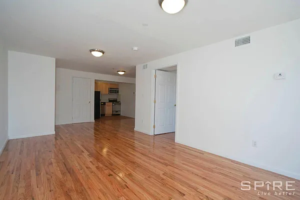 Rented by Spire Group | media 19