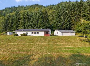 385 Mill Creek Road, Raymond, WA 98577