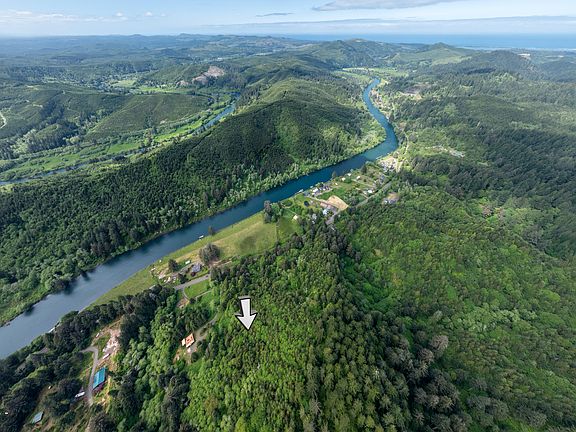5th image of 4763 Siletz Hwy