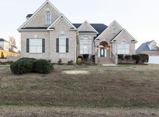 1209 Rolling Farm Dr, Raleigh, NC 27603