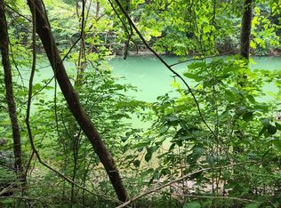 Claiborne Rd, Lafollette, TN 37766