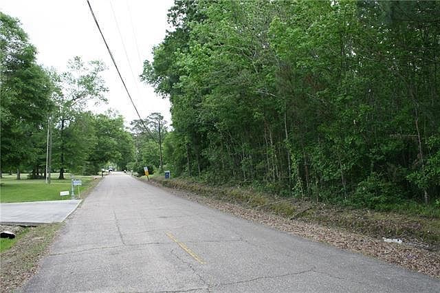 1st image of Sampere Ln