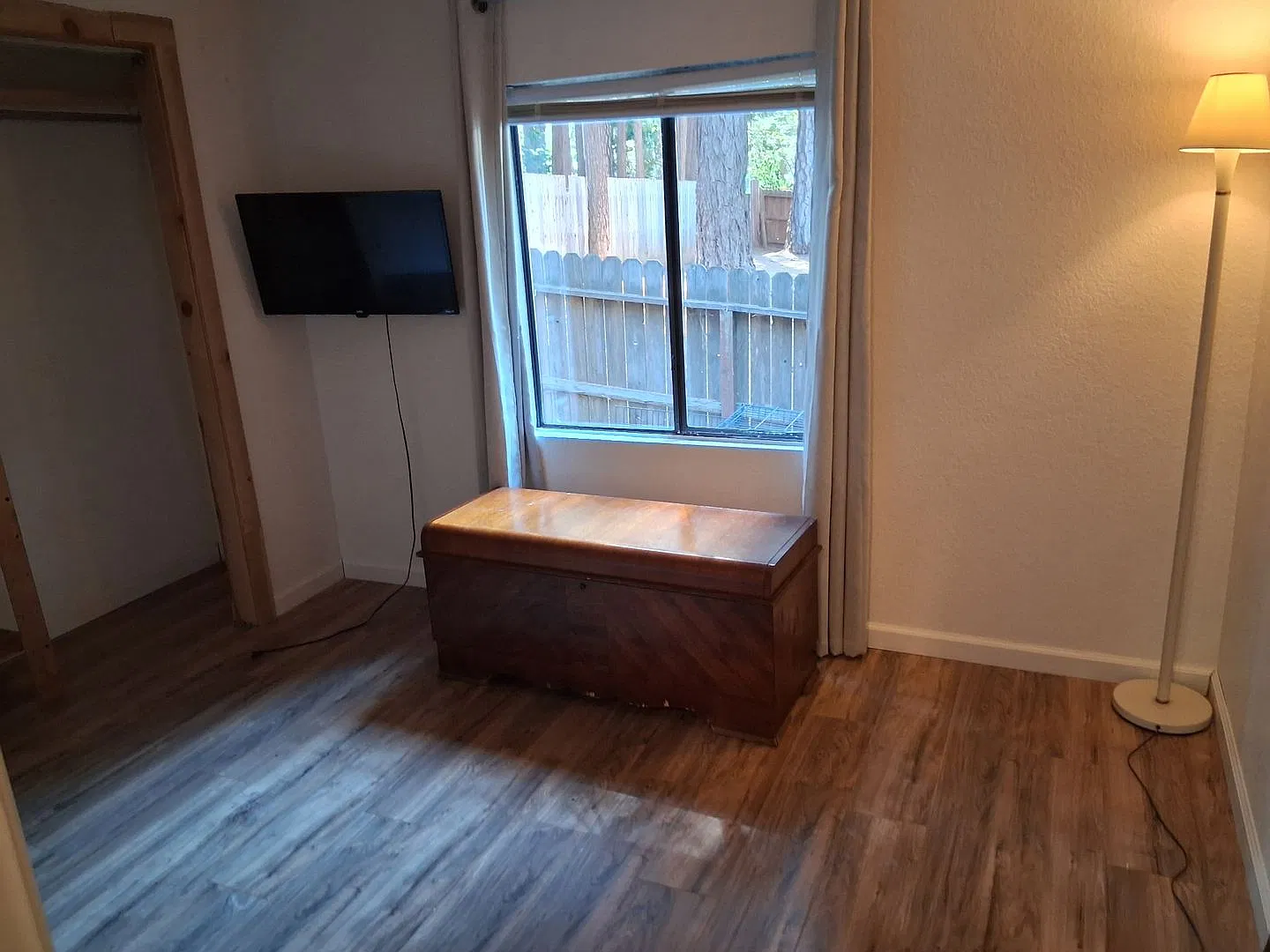14436 Carnegie Rd — Photo 4