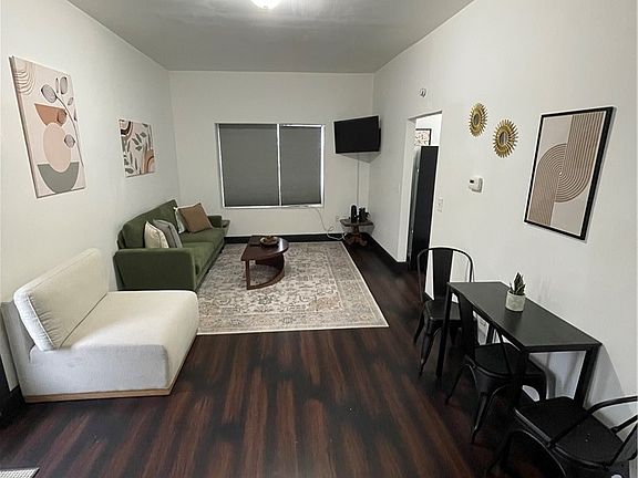 3rd image of 375 McGowan St