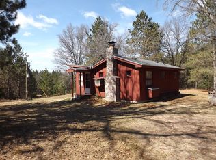 N15910 Smiley Rd, Amberg, WI 54102