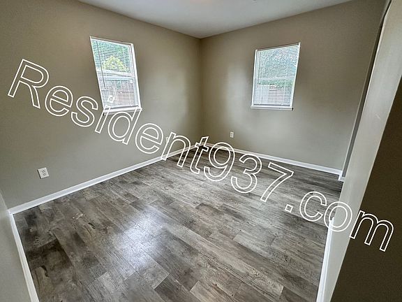 5th image of 49 Rockland Dr