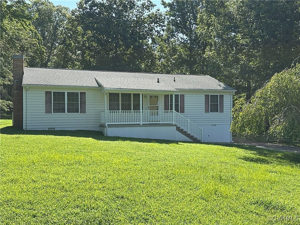 1st image of 16421 Chinook Dr