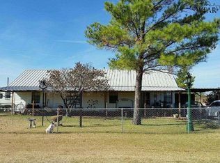 481 Avenue J, Scotland, TX 76379