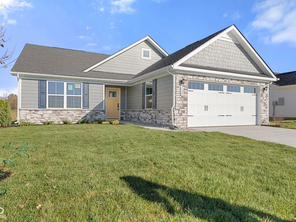 384 Charles Freer Ln, Whiteland, IN 46184