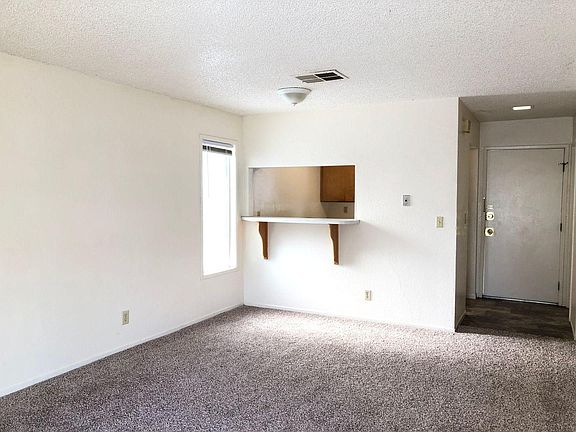 2nd image of 333 Northstar Pl APT 1