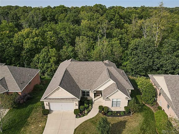 2nd image of 3941 Liam Ct