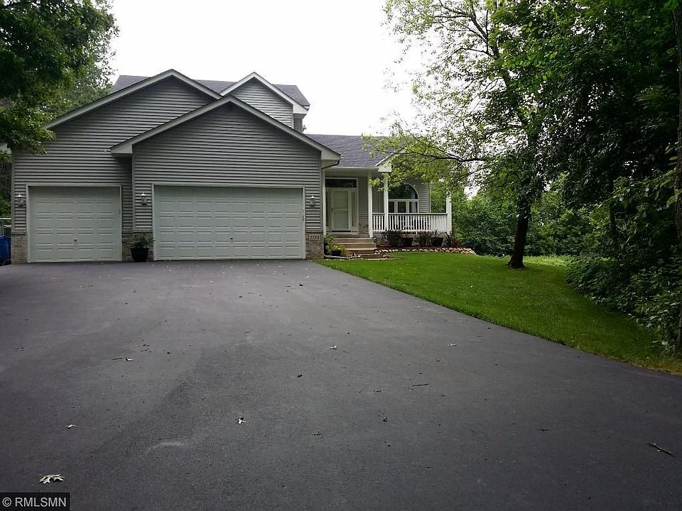 1st image of 22291 Vermillion St NE