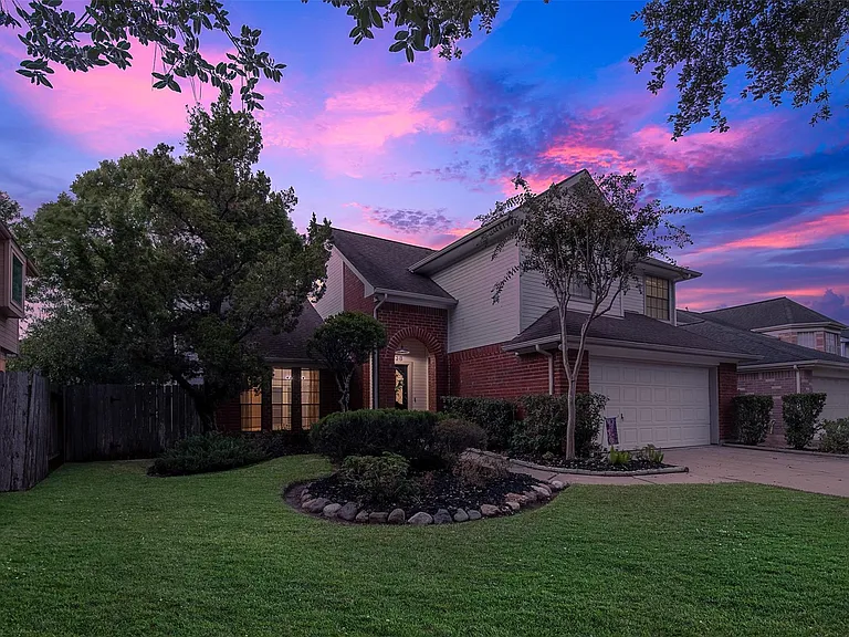 3338 Oak Branch Ln — Photo 1