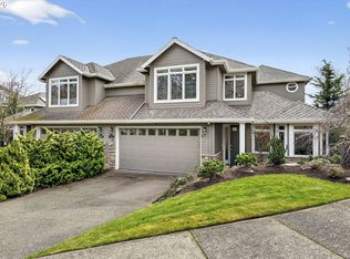 1970 Hall St, West Linn, OR