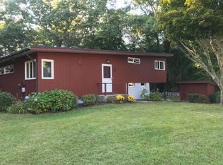 138 Little Rest Rd, Kingston, RI 02881