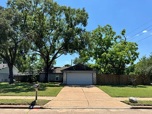 9811 Charter Ridge Dr Photo 1